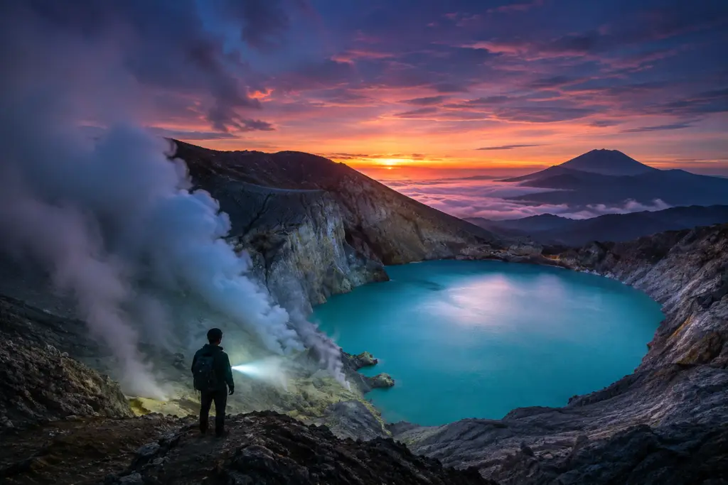Ijen Crater: Complete Travel Guide